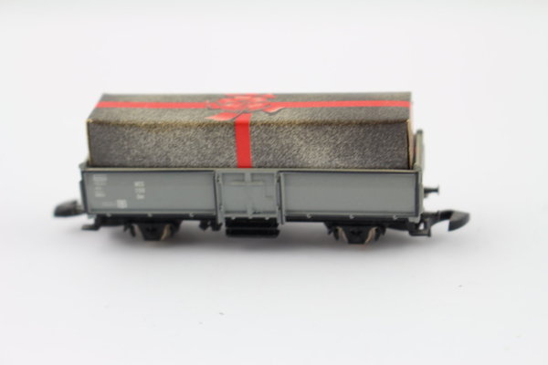 Hochbordwagen mit Geschenk aus Set 81561 Märklin mini-club Spur Z +Top+