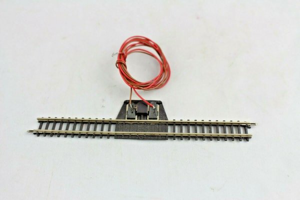 8590 Anschlussgleis gerade 110mm mit Kabel Märklin mini-club Spur Z