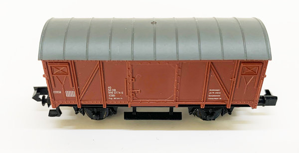 5903 Arnold gedeckter Güterwagen Spur N TOP